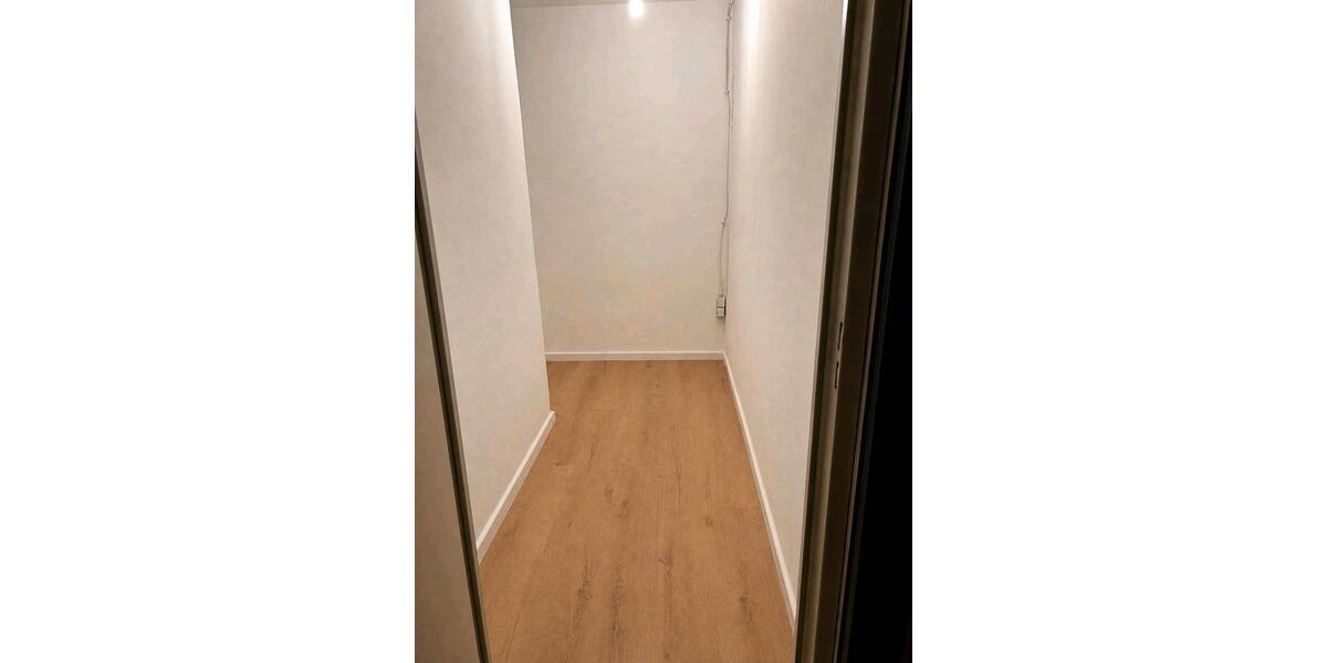 Etagenwohnung Köln Lindenthal - 1 Zimmer, 57 m&sup2;, 850&euro; | Angebot:26698774