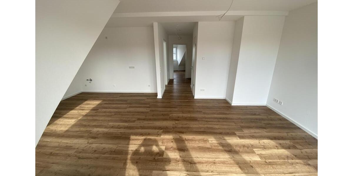 Dachgeschoßwohnung Köln Lindenthal - 2 Zimmer, 53 m&sup2;, 1.250&euro; | Angebot:26489439