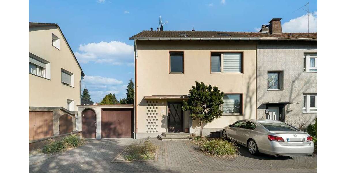 Einfamilienhaus Köln Kalk - 8 Zimmer, 183 m&sup2;, 645.000&euro; | Angebot:25352482