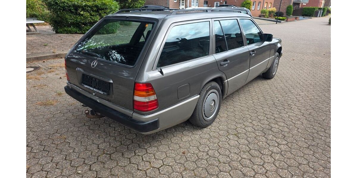 Mercedes-Benz 250 269.000 km 5.950 &euro; Hürth 50354