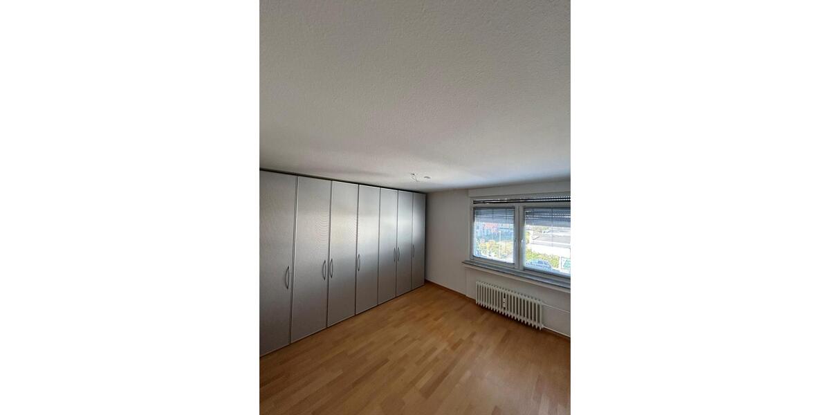 Etagenwohnung Köln Ehrenfeld - 4 Zimmer, 86 m&sup2;, 1.800&euro; | Angebot:25994286