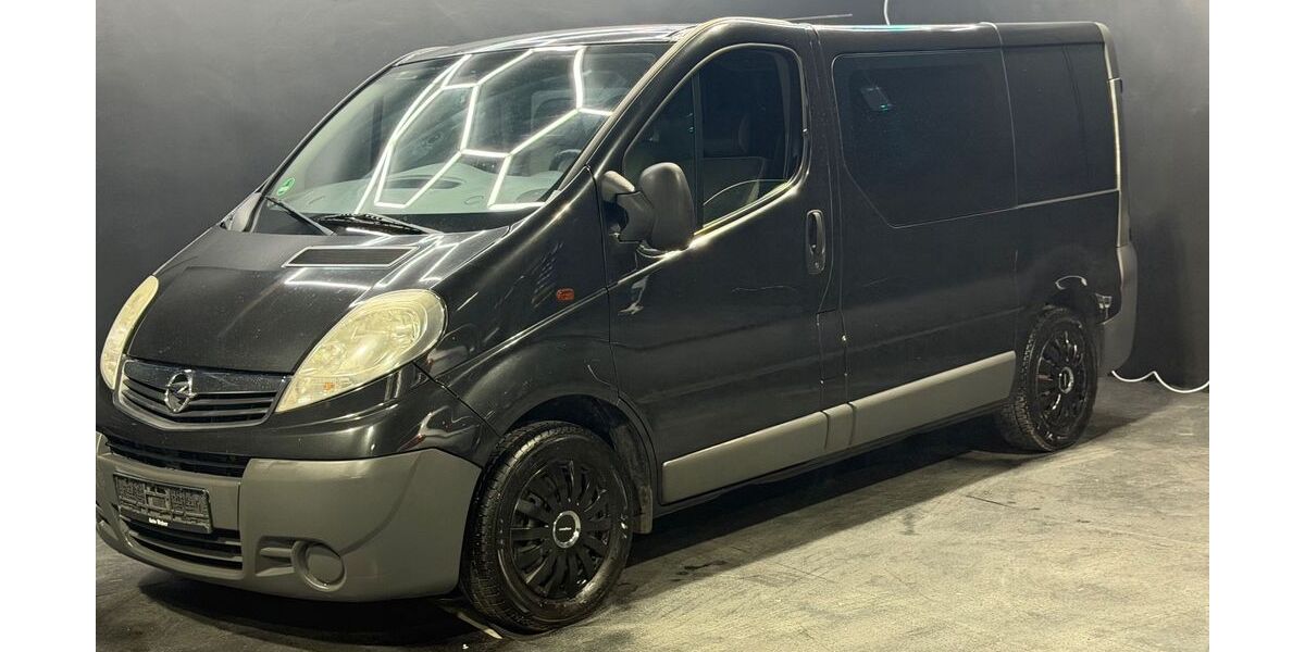 Opel Vivaro 94.000 km 11.650 &euro; Köln 50827