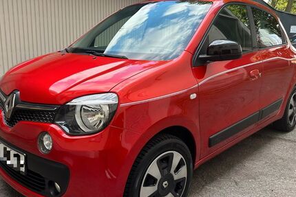 Renault Twingo 65.800 km 8.900 &euro; Düsseldorf 40472