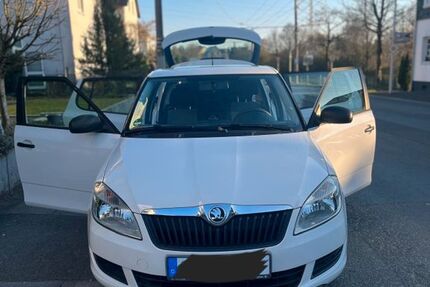 Skoda Fabia 130.500 km 3.800 &euro; Solingen 42659