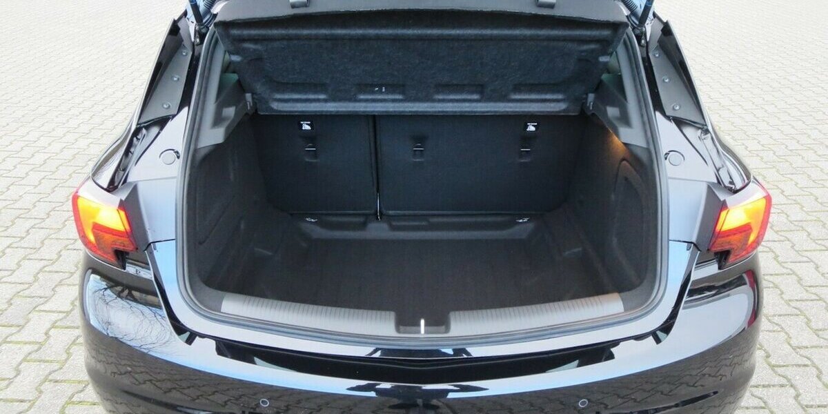 Opel Astra K GS Line|Navi|PDC v+h|Kamera|Sitzhz 26.773 km 15.950 &euro; Wermelskirchen 42929