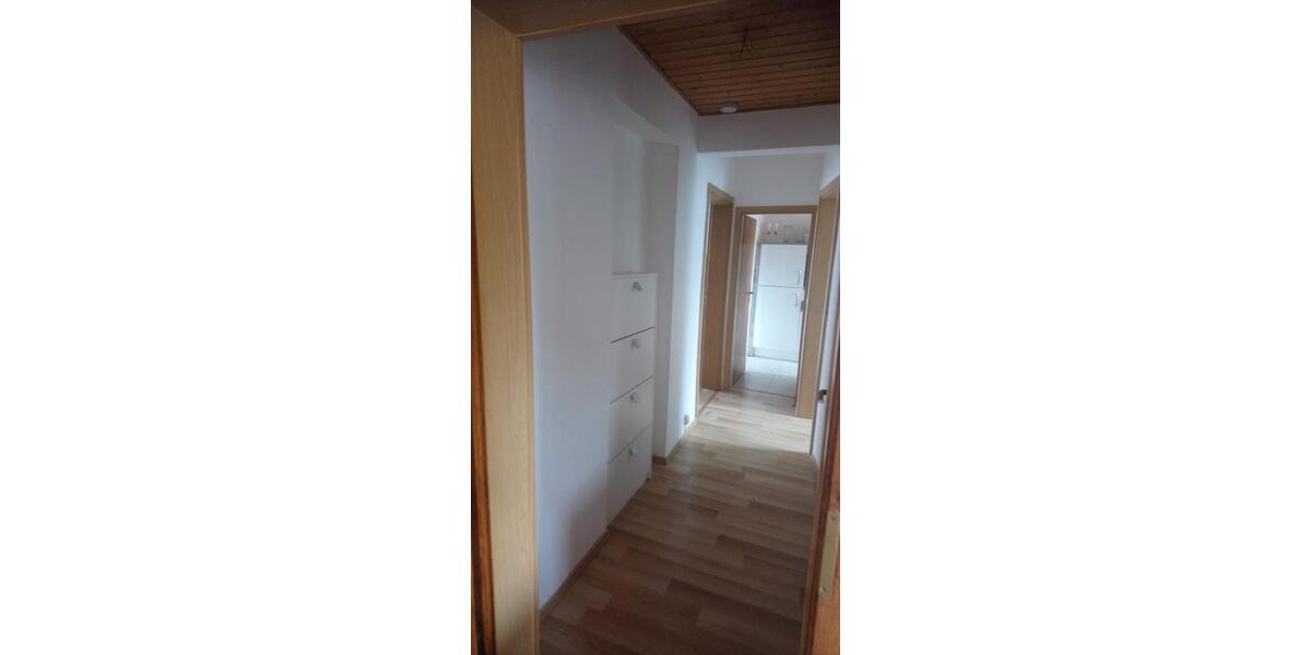 Etagenwohnung Brühl - 3 Zimmer, 78 m&sup2;, 1.120&euro; | Angebot:23792003