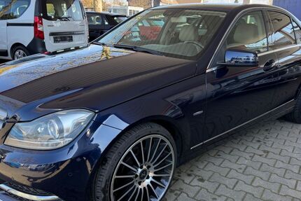 Mercedes-Benz C 220 237.000 km 10.850 &euro; mettmann 40822