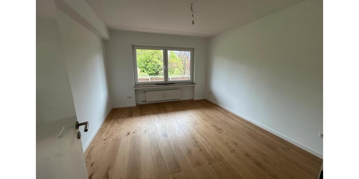 Etagenwohnung Hilden - 4 Zimmer, 100 m&sup2;, 1.550&euro; | Angebot:26701734