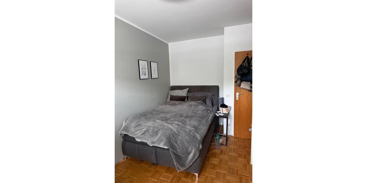 Etagenwohnung Düsseldorf Niederkassel - 2 Zimmer, 48 m&sup2;, 660&euro; | Angebot:26652931