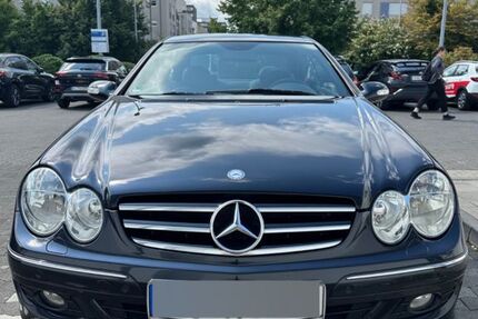 Mercedes-Benz CLK 200 102.000 km 8.990 &euro; Köln 50933