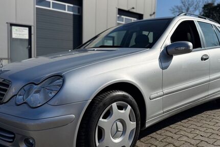 Mercedes-Benz C 180 157.000 km 4.850 &euro; Bergisch Gladbach 51469
