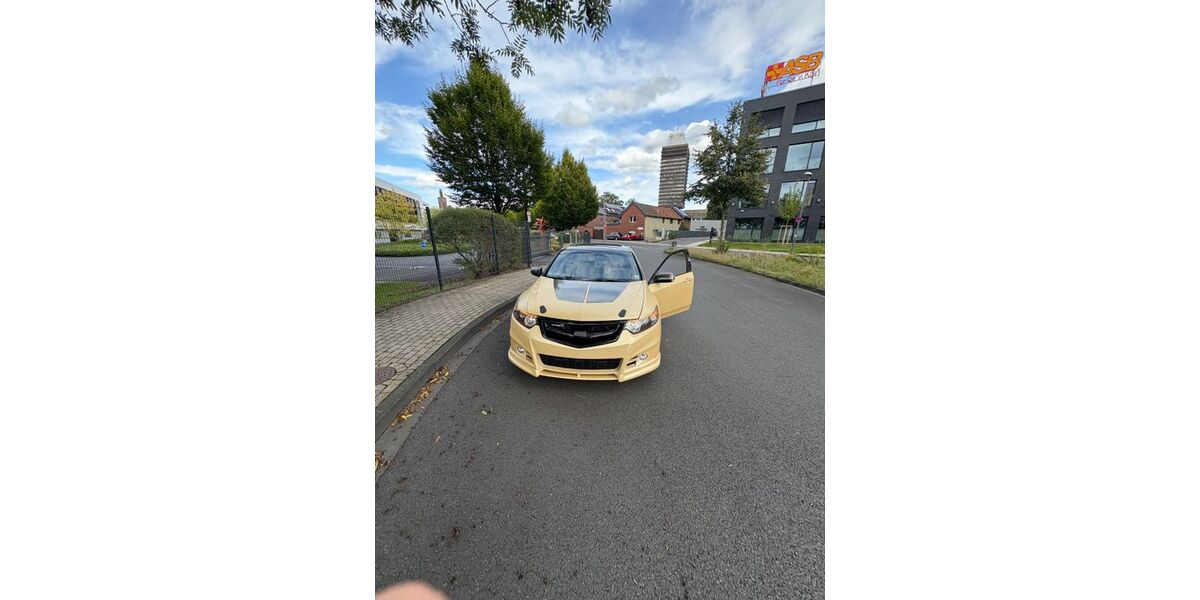 Honda Accord 110.000 km 6.000 &euro; Köln 50968