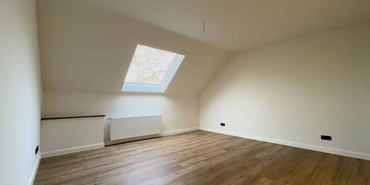 Etagenwohnung Solingen Wald - 4 Zimmer, 94 m&sup2;, 269.000&euro; | Angebot:26642716
