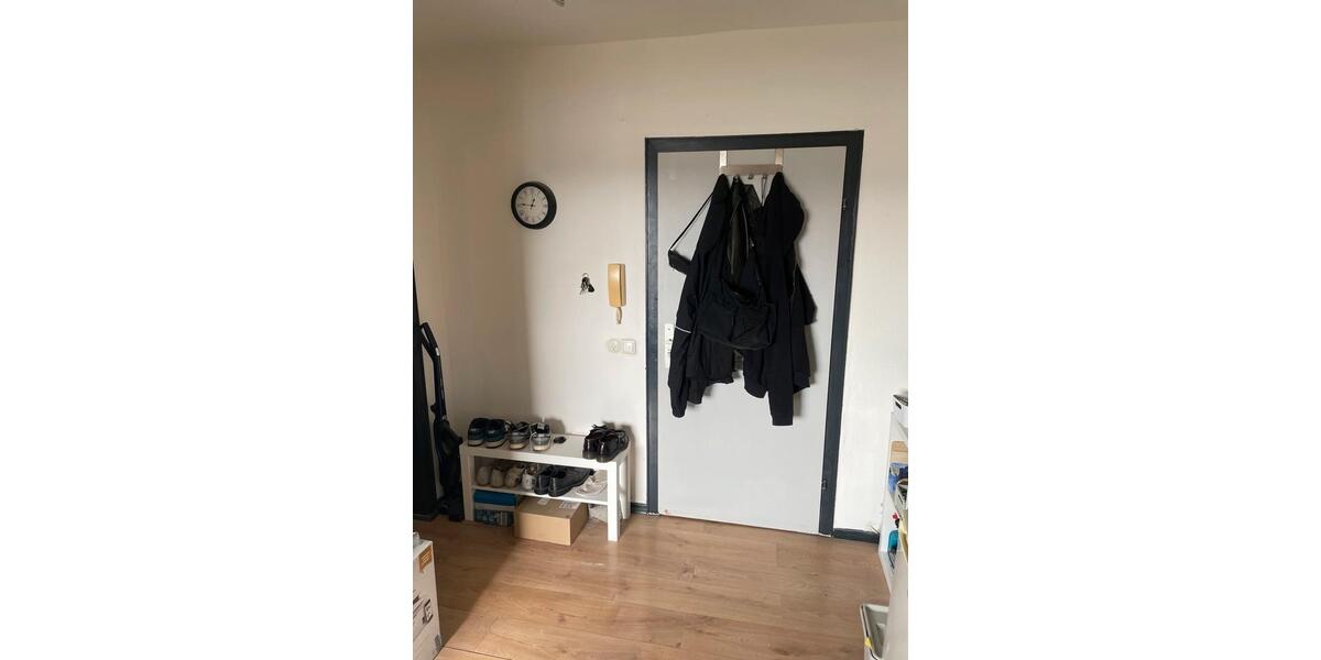 Dachgeschoßwohnung Leverkusen Opladen - 1 Zimmer, 20 m&sup2;, 540&euro; | Angebot:25850347