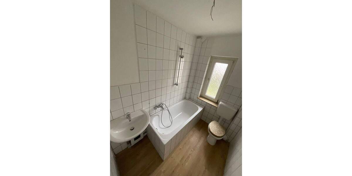 Etagenwohnung Remscheid Süd - 3 Zimmer, 56 m&sup2;, 499&euro; | Angebot:25823350