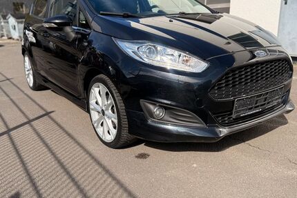 Ford Fiesta 111.500 km 5.600 &euro; Köln 51149