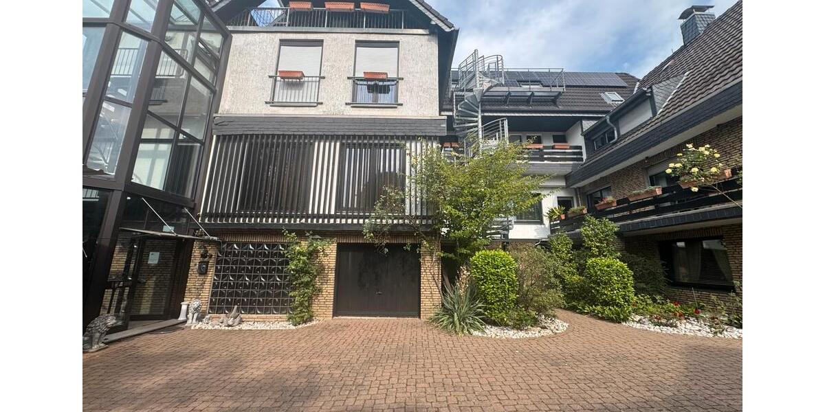 Etagenwohnung Langenfeld (Rheinland) - 2 Zimmer, 596 m&sup2;, 1.600.000&euro; | Angebot:27081290