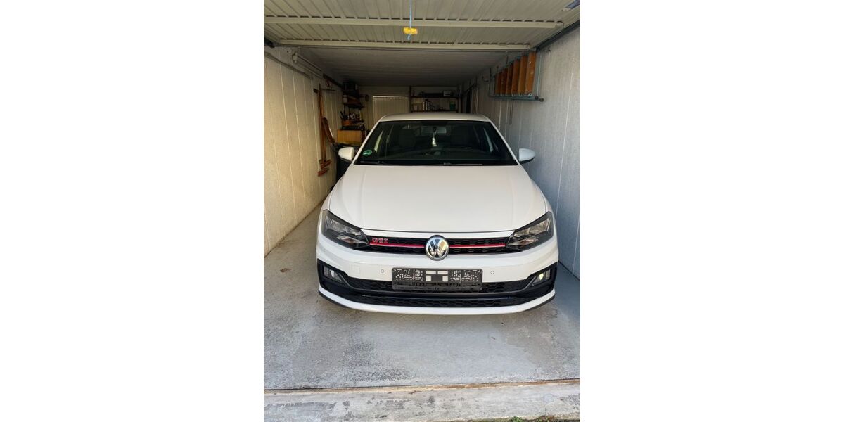 VW Polo 60.000 km 15.900 &euro; Köln 50996