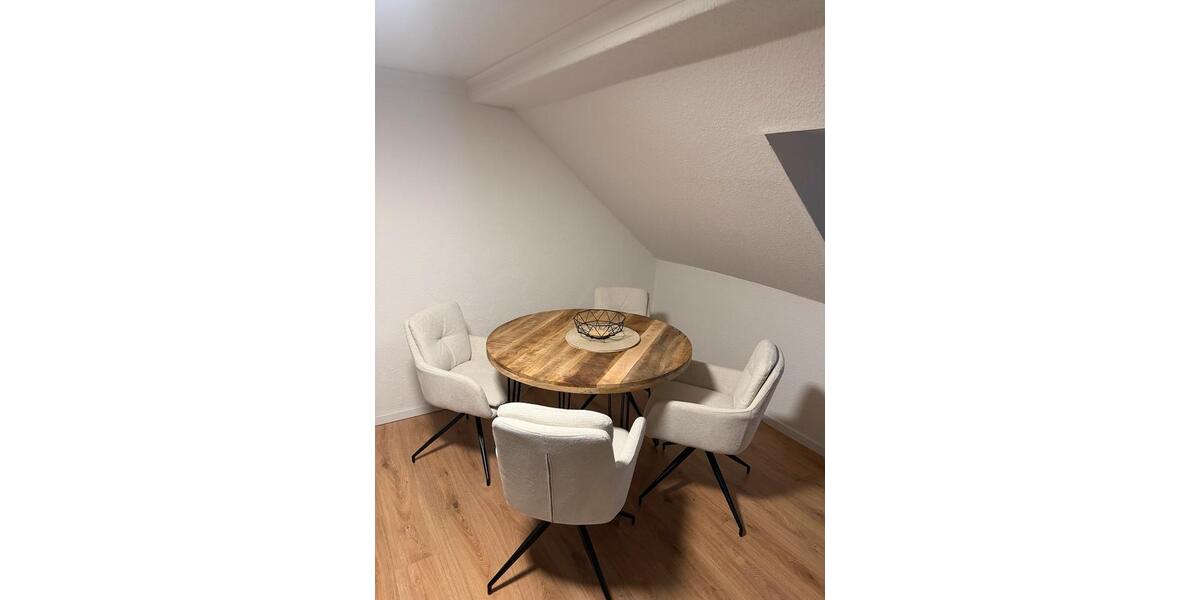 Dachgeschoßwohnung Frechen - 2 Zimmer, 56 m&sup2;, 950&euro; | Angebot:25541289