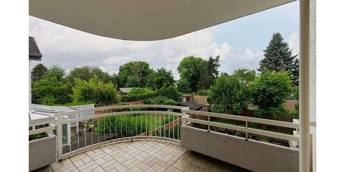 Etagenwohnung Köln Urbach - 3 Zimmer, 87 m&sup2;, 1.350&euro; | Angebot:25733301