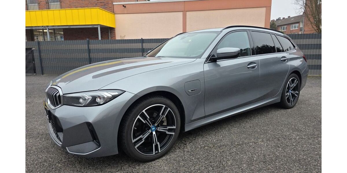 BMW 320 156.150 km 24.799 &euro; Neuss 41462