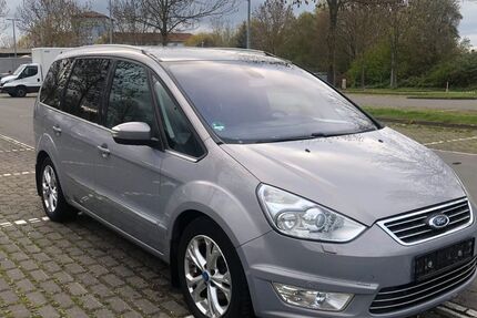 Ford Galaxy 303.000 km 3.300 &euro; frechen 50226
