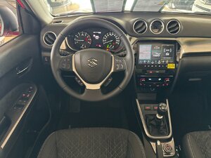 Suzuki Vitara 1.4 Mild-Hybrid Comfort+ 4x4 Allgrip SSD Na 4.500 km 28.690 &euro; HAAN 42781