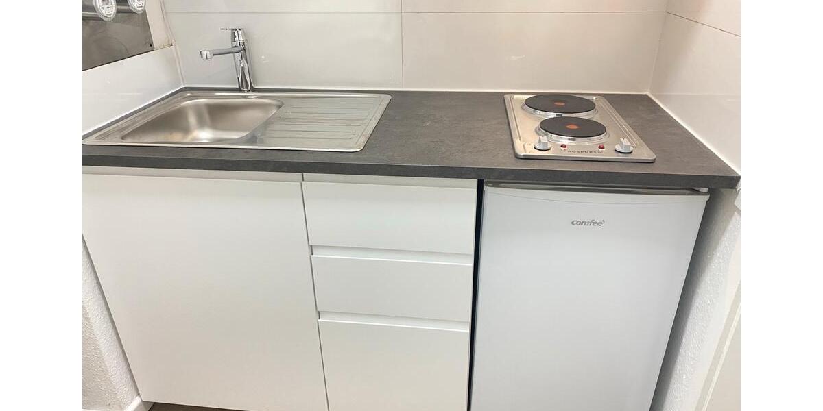 Etagenwohnung Köln Ehrenfeld - 1 Zimmer, 30 m&sup2;, 650&euro; | Angebot:25638767