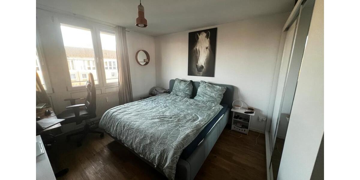 Etagenwohnung Düsseldorf Stadtbezirk 6 - 2 Zimmer, 65 m&sup2;, 1.500&euro; | Angebot:25790484