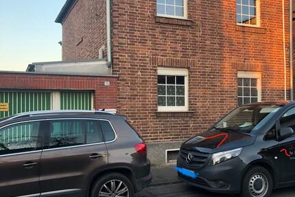 Haus Bergheim Ahe - 7 Zimmer, 160 m&sup2;, 570.000&euro; | Angebot:25894589