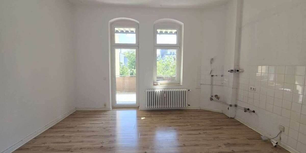 Etagenwohnung Düsseldorf Oberbilk - 2 Zimmer, 70 m&sup2;, 245.000&euro; | Angebot:26560922