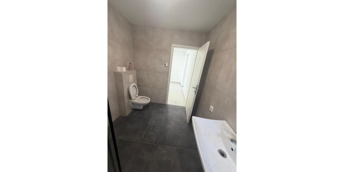 Etagenwohnung Frechen - 3 Zimmer, 112 m&sup2;, 1.570&euro; | Angebot:26021469