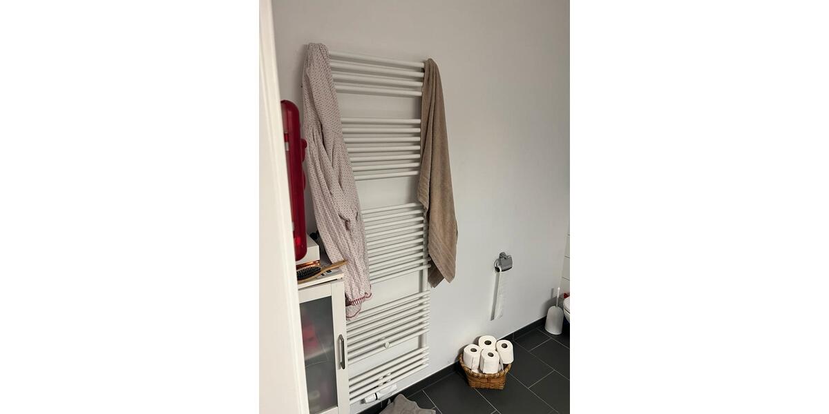 Etagenwohnung Köln Porz - 2 Zimmer, 82 m&sup2;, 1.300&euro; | Angebot:25719985