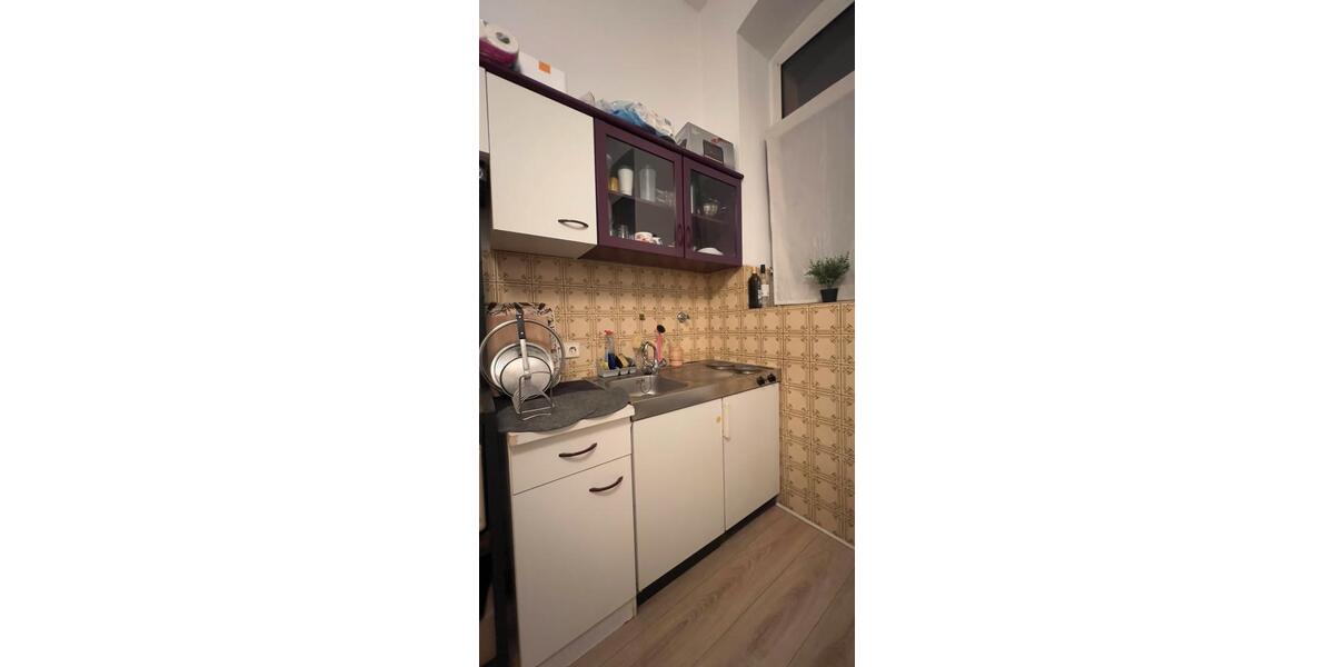 Etagenwohnung Köln Kalk - 2 Zimmer, 42 m&sup2;, 1.150&euro; | Angebot:25930814
