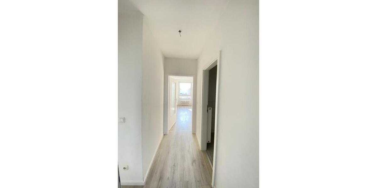 Etagenwohnung Solingen - 3 Zimmer, 73 m&sup2;, 779&euro; | Angebot:24489867