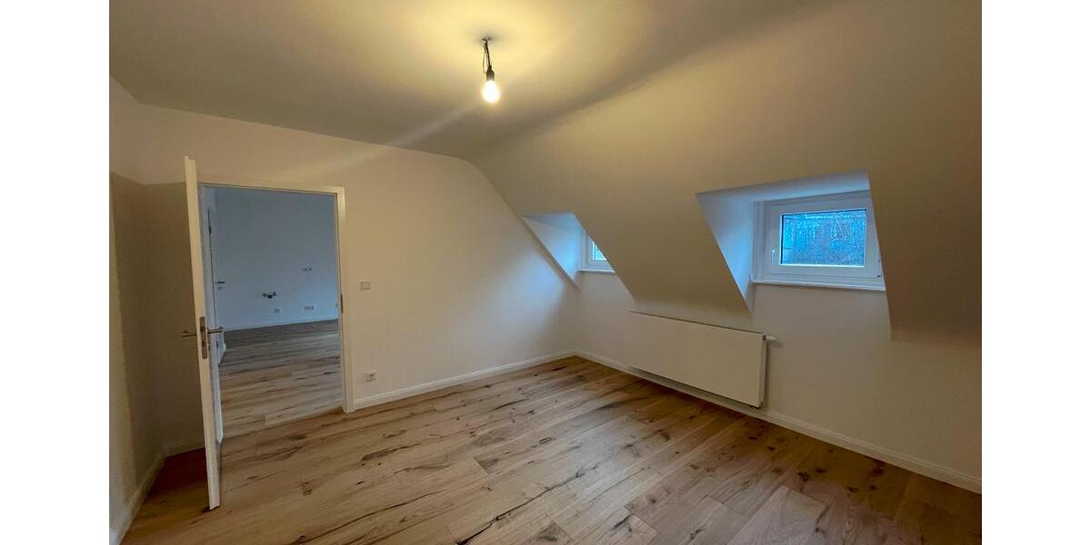 Etagenwohnung Düsseldorf Niederkassel - 3 Zimmer, 66 m&sup2;, 1.400&euro; | Angebot:24002364