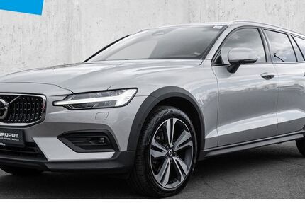 Volvo V60 Cross Country 42.693 km 43.450 &euro; Düsseldorf 40474