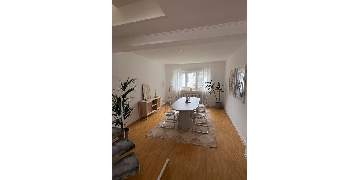 Maisonettenwohnung Düsseldorf Niederkassel - 3 Zimmer, 120 m&sup2;, 2.600&euro; | Angebot:26651781
