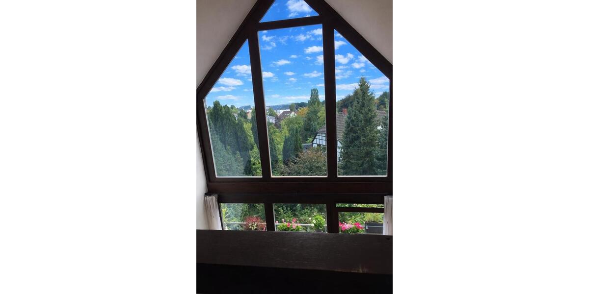 Maisonettenwohnung Bergisch Gladbach Alt-Frankenforst - 3 Zimmer, 90 m&sup2;, 1.550&euro; | Angebot:25972390