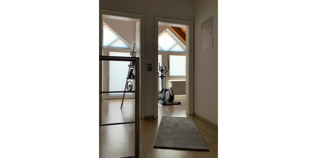 Maisonettenwohnung Grevenbroich - 4 Zimmer, 100 m&sup2;, 1.400&euro; | Angebot:25649468