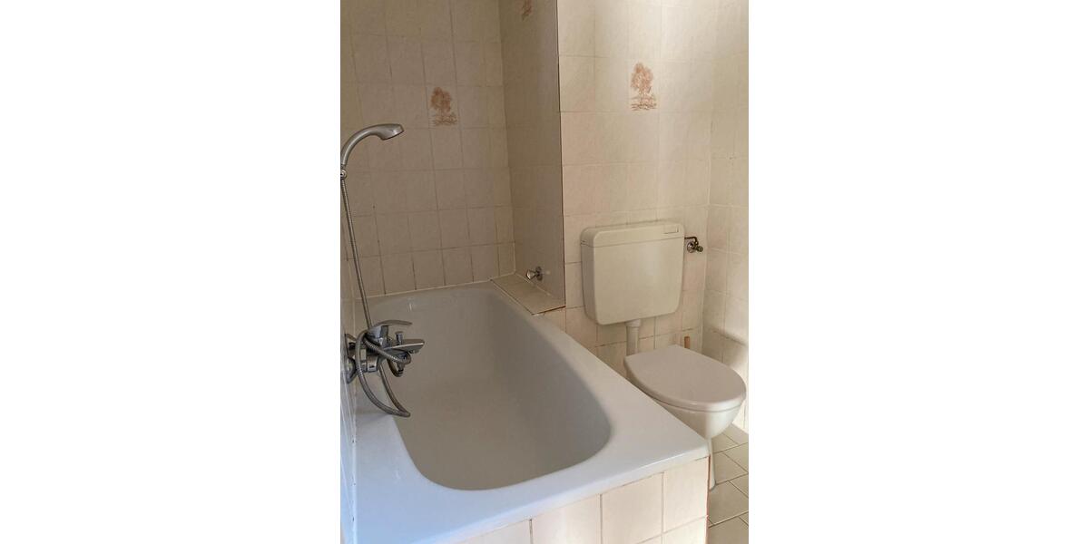 Erdgeschoßwohnung Kürten - 3 Zimmer, 54 m&sup2;, 605&euro; | Angebot:25396070