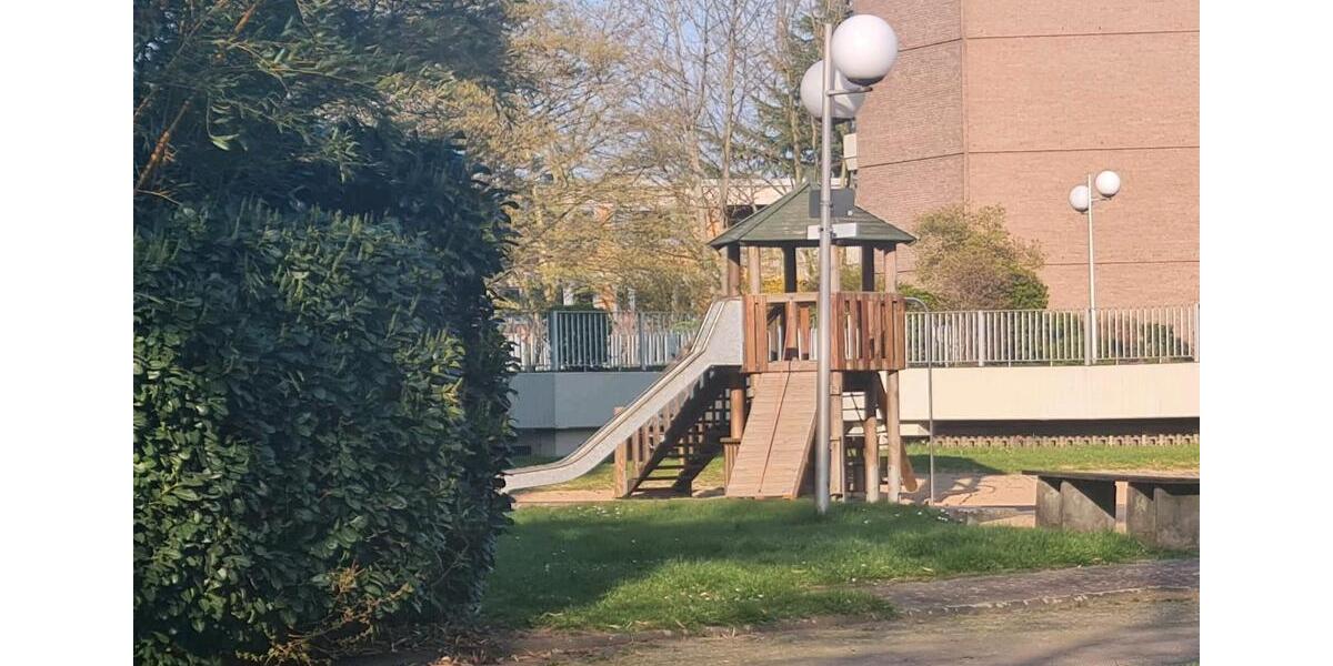 Erdgeschoßwohnung Köln Porz - 2 Zimmer, 69 m&sup2;, 1.055&euro; | Angebot:25809234