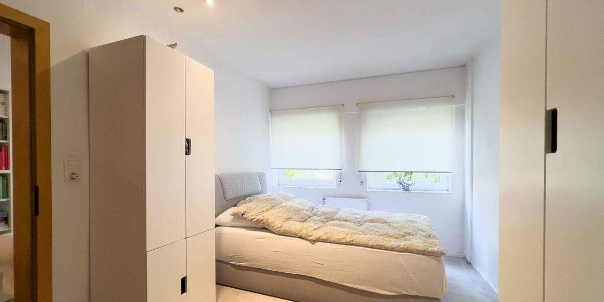 Mehrfamilienhaus, Wohnhaus Solingen Gräfrath - 1 Zimmer, 217 m&sup2;, 449.000&euro; | Angebot:25698455