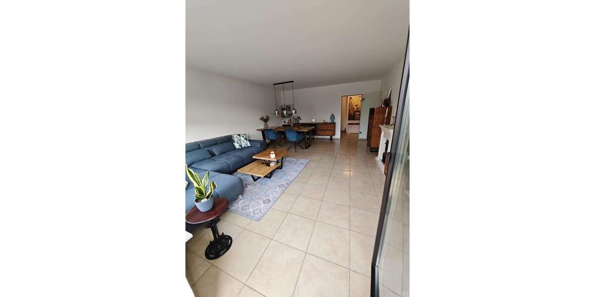 Etagenwohnung Kaarst - 4 Zimmer, 101 m&sup2;, 385.000&euro; | Angebot:24873455