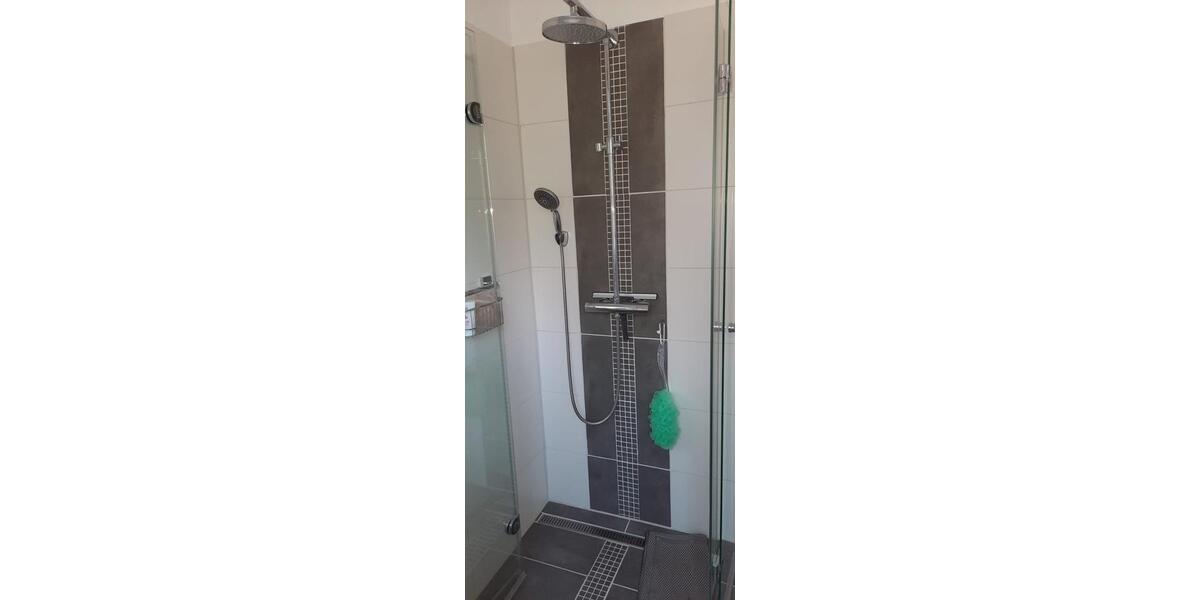 Etagenwohnung Meerbusch - 3 Zimmer, 75 m&sup2;, 1.250&euro; | Angebot:26521313