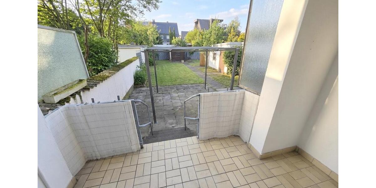 Erdgeschoßwohnung Köln Porz - 3 Zimmer, 85 m&sup2;, 1.050&euro; | Angebot:25903385