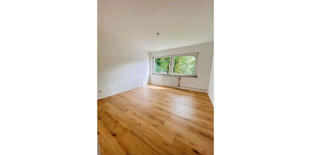 Etagenwohnung Köln Mülheim - 3 Zimmer, 70 m&sup2;, 1.400&euro; | Angebot:24543402