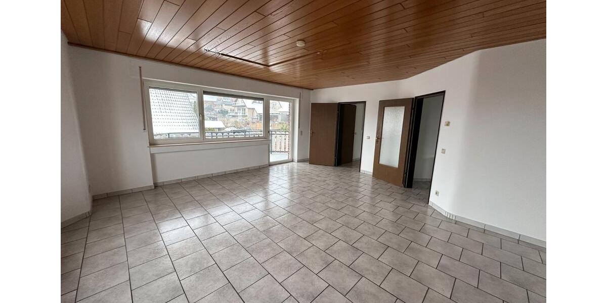 Etagenwohnung Bergheim Auenheim - 3 Zimmer, 91 m&sup2;, 780&euro; | Angebot:26067479