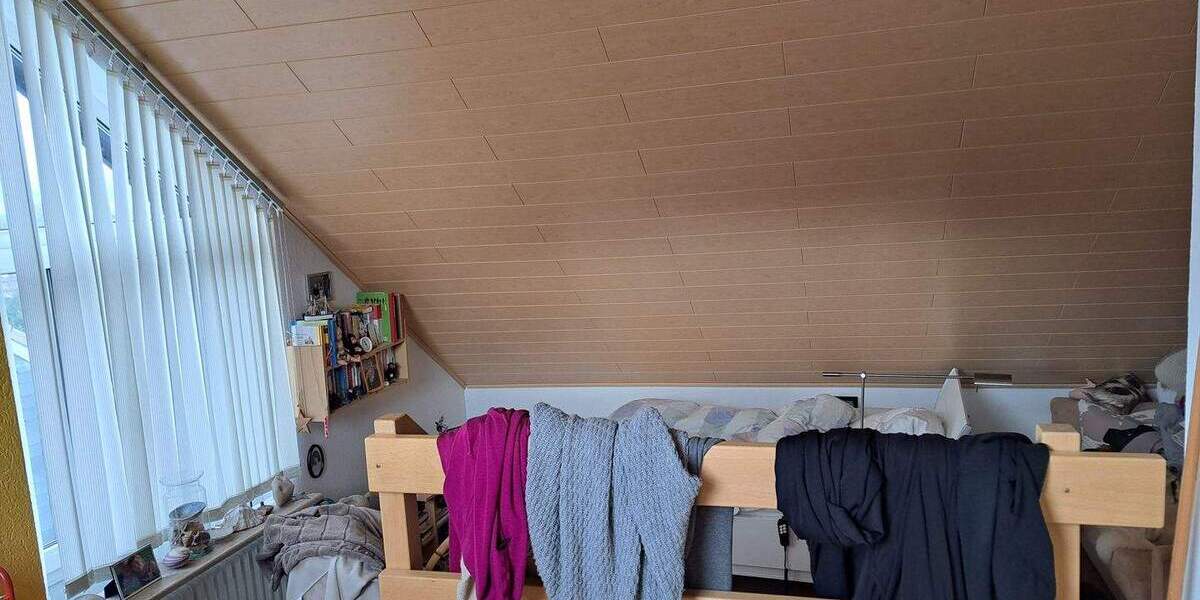 Mehrfamilienhaus, Wohnhaus Kürten Weiden - 5 Zimmer, 119 m&sup2;, 330.000&euro; | Angebot:25699792