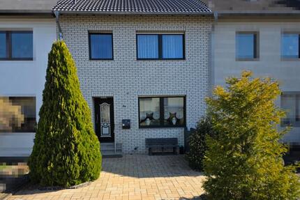 Haus Erftstadt - 5 Zimmer, 93 m&sup2;, 289.000&euro; | Angebot:24069878